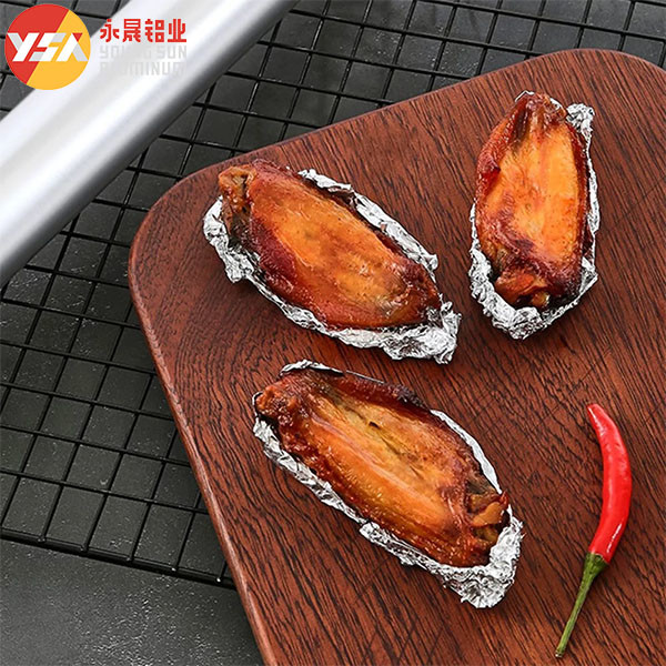 Домашняя фольга Алюминиевая тяжелая пищевая бумага в ролике Алюминиевая фольга