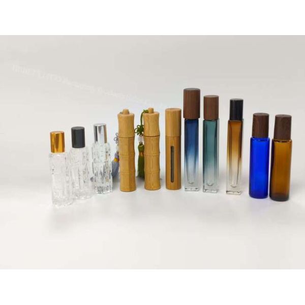 Eco Friendly Refillable Spray Bottle Cosmetic Bulk Cylinder Shape