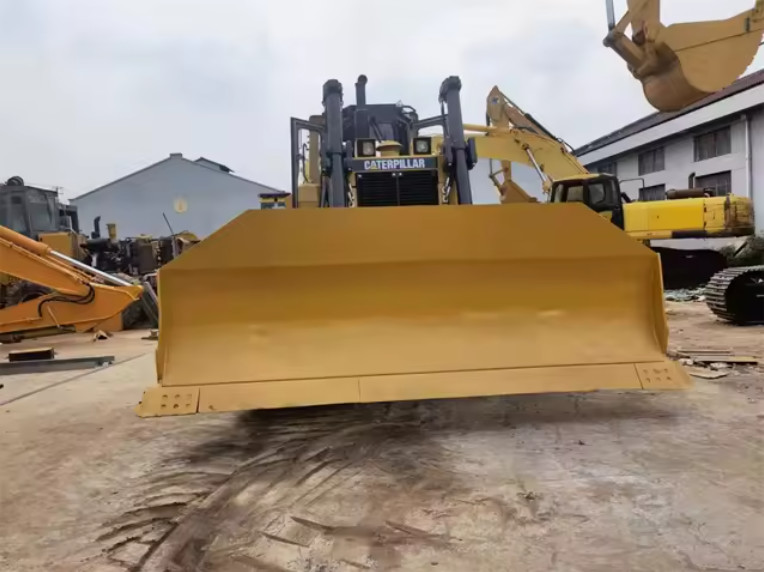 Использованный бульдозер CAT D8R обеспечить оптимальную производительность вашего бульдозера с оригинальными частями