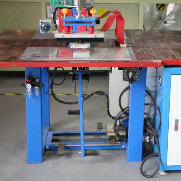 Double Head PVC Window Welding Machine For Medical Urine Blood Bag
