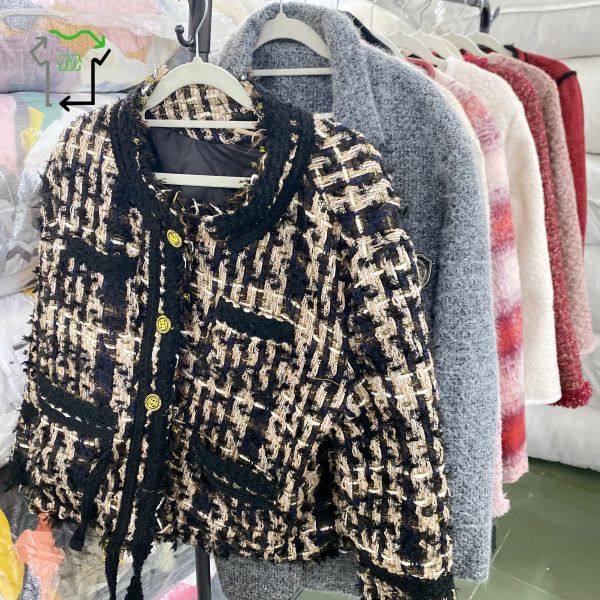 Women Fashionable Second Hand Coats A Grade Used Down Jacket Bulk Sales