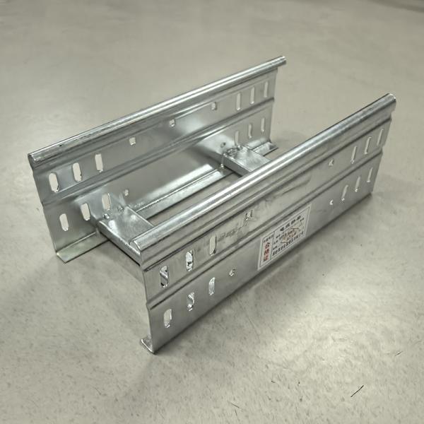 Hot Dip Finish Galvanised Cable Tray Light Duty/Medium Duty/Heavy Duty Outdoor Cable Tray