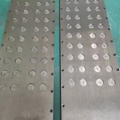 A chapa metálica fina alta do tungstênio da pureza 3mm fez à máquina
