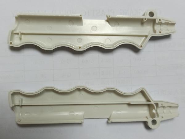 LKM Medical Surgical Instrument Housing ABS, Sports Medical Scalpel Housing Two plate mold submarine gate cold runner