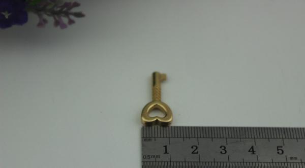 Luxury heart shape decorative light gold wedding padlock for purse
