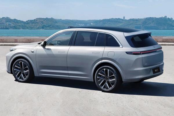 Left Hand Drive Li L7 Electric Car EV 210Km Extended Range