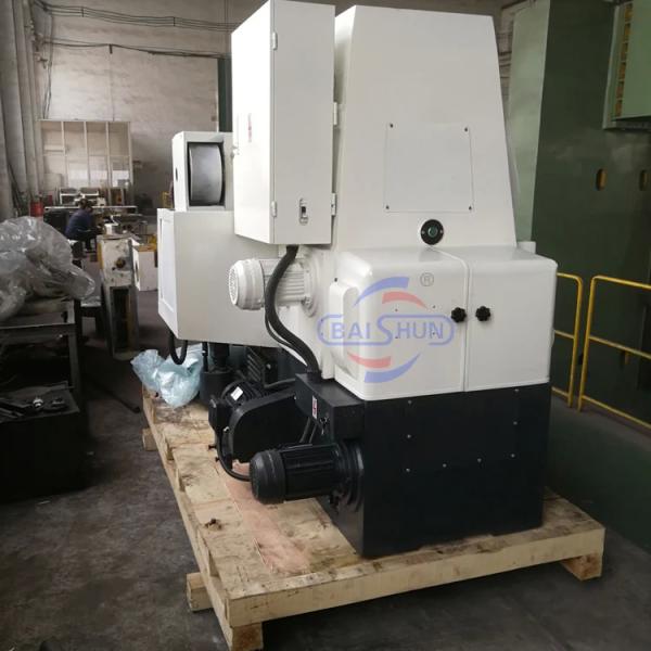 Vertical Small Gear Hobber Y3150 Spur Gear Cutting