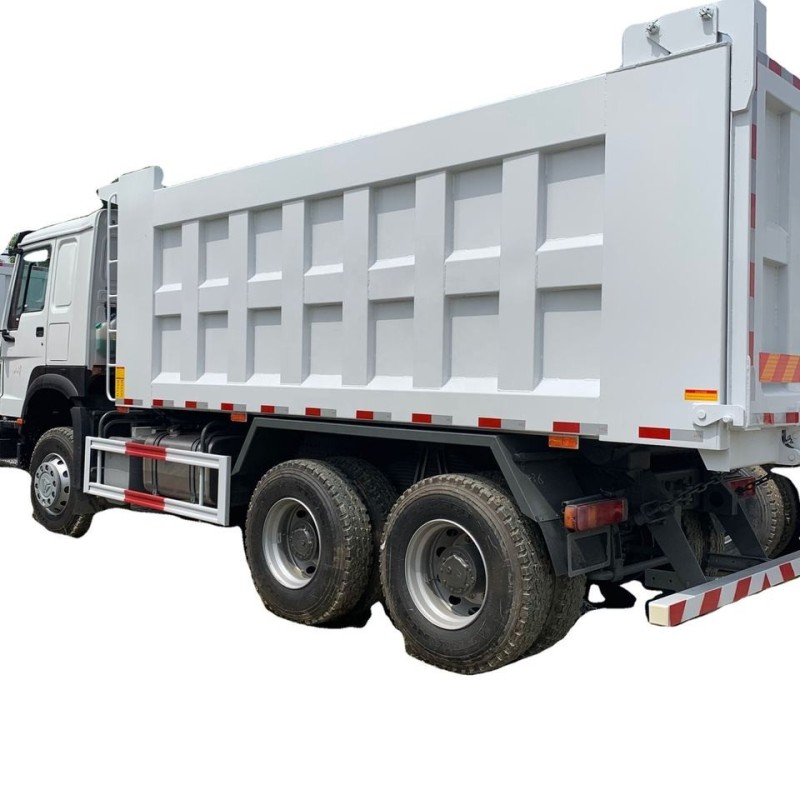 Euro5 25T Commercial Heavy Tipper Truck 10 Tires 6x4