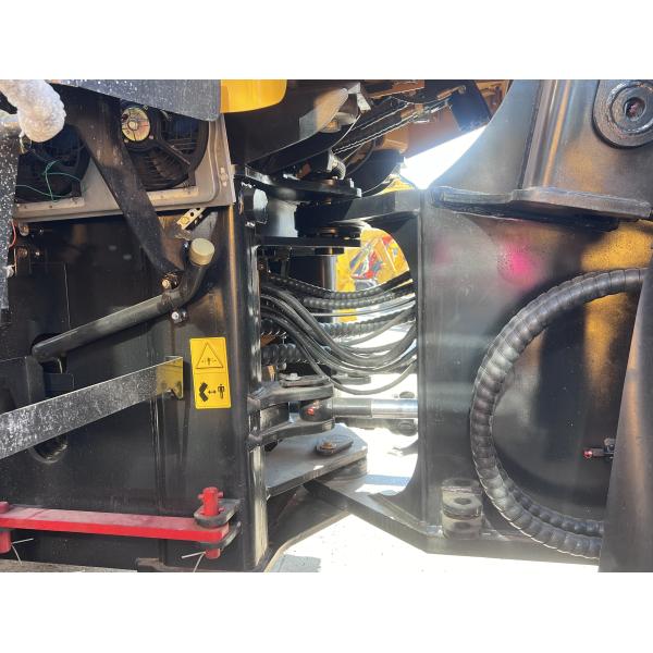 162 кВт Подержанный SDLG LG956L Подержанный колесный погрузчик Номинальная нагрузка 5 тонн Китайская марка в хорошем состоянии