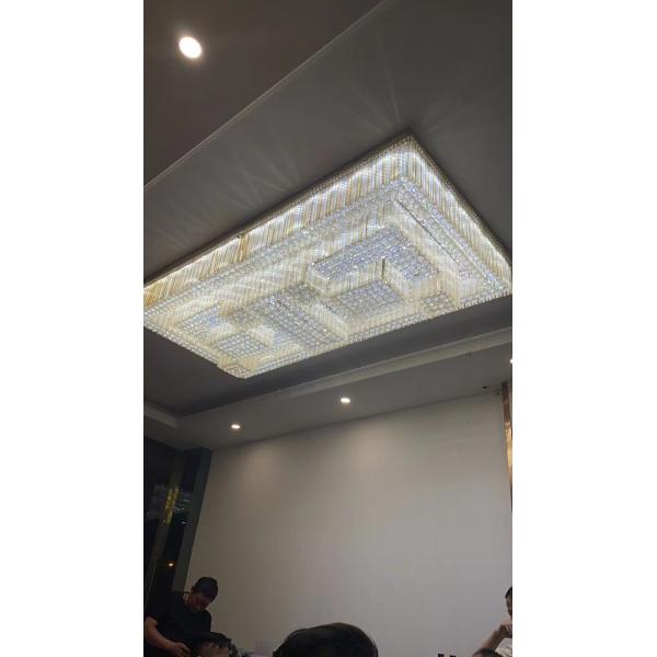 Квадрат Кристл очищенности подгонял привесную лампу для комнаты прожития и высокой просторной квартиры