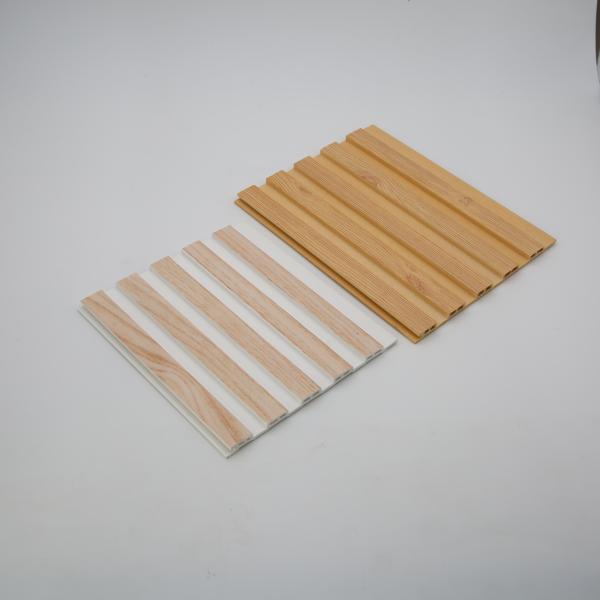 Matériaux composites en bois plastique pour panneaux muraux extérieurs de maisons préfabriquées