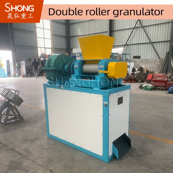 Double Roller Extrusion Potassium Fertilizer Granulator Machine with 1-4 t/h Capacity and Carbon Steel Construction