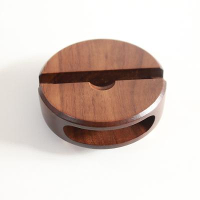Walnut / Maple Wooden Portable Mini Speaker , Customized Smartphone Sound Amplifier