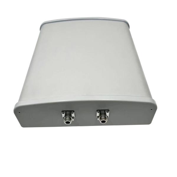 Flat Panel RFID Outdoor Directional Antenna 2 Port 902-928 MHz 9.5dBi 340x280x80