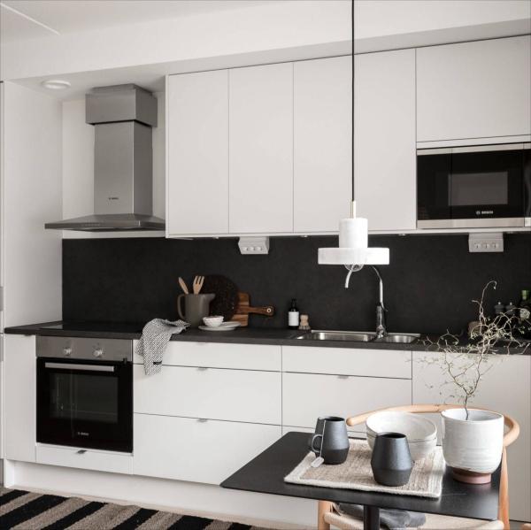Small Modern Home Kitchen Cabinets White PVC Modular Kitchen Furniture
