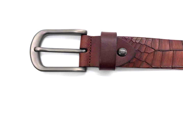 Mens Crocodile Embossed Leather Belt  ,  Classic Dress Belt With Single Prong Buckle