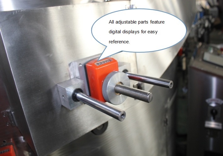 Automatic Bottle Unscrambler with 304 Stainless Steel Construction and 12,000 Bottles/Hour Capacity Adjustable for Different Bottle Sizes