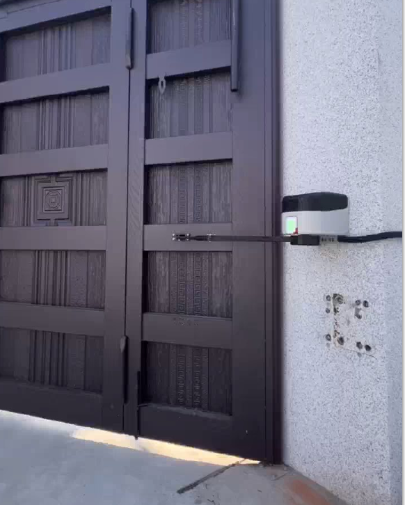 Automatic Gate Opener with DC24V Power, 90N.m Output Torque, and Aluminum Alloy Construction for Heavy-Duty Swing Gates