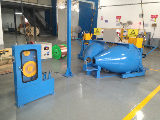Fuchuan Double Heads 370W AC Current Motive for Non Halogen Extrusion Line