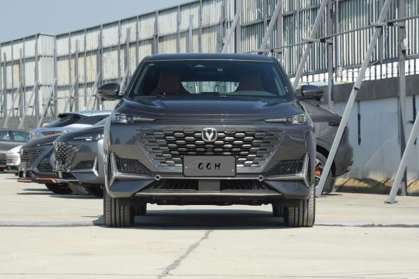 Changan uni-k 200km/h SUV Vehicles with 1.5T Engine and 130km Electric Cruising Range