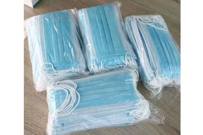 17.5*9.5cm Disposable Dust Mask , Sterile Face Masks For Virus Protection
