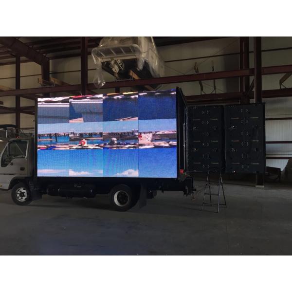 Trailer Mounted Outdoor Mobile LED Screen Hire 2R1G1B 320x160mm Module 6500CD M2