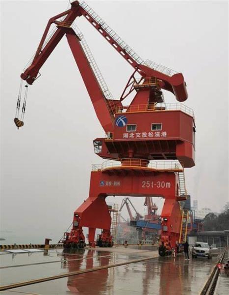 Container Terminal Crane Portal Harbor Crane With Air Operation