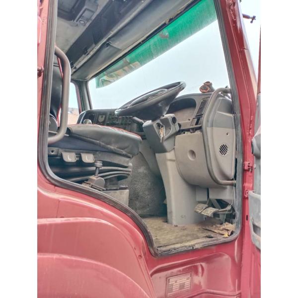 Used Dump Truck HOWO 375 with Original Paint and EPA Engine from Japan at Restaurant