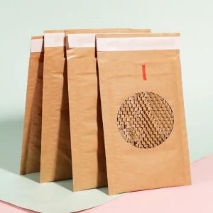 Side Seam Paper Padded Mailer Lightweight Shock Resistant Packaging Envelope