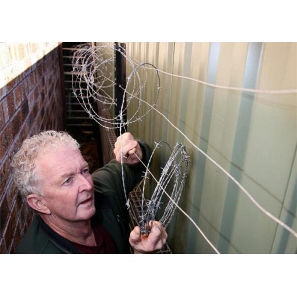 14 Gauge 200m Long galvanized and PVC Coated Barbed Wire for Highway