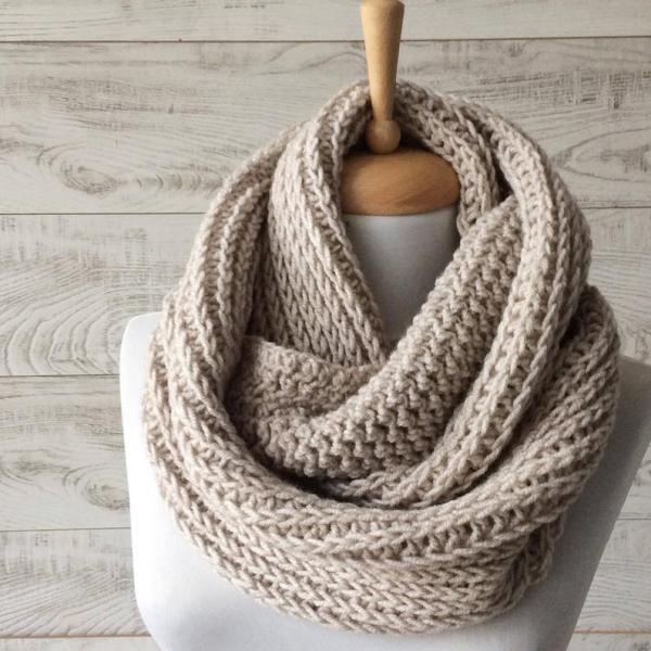 Y-Z Soft Acrylic and Wool Yarn Infinity Winter Cowl Knit Man Women Many Colors Chunky Scarf