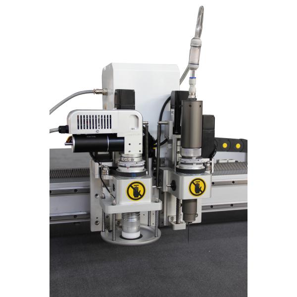 Glass Rubber Fiber Oscillating Knife Cutting Machine 1600x2500mm