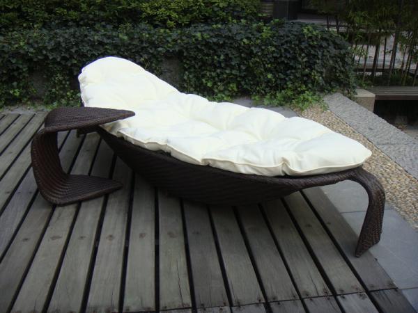 Hotel Outdoor Rattan Daybed