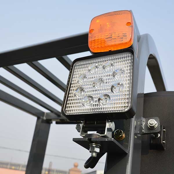 CPD35KD Lithium Powered Forklift 3500kgs Chinese FANJI Controller Lithium Ion Forklift