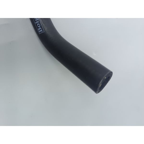 Genuine quality engine oil cooling hose 1712 7556 924 for BMW