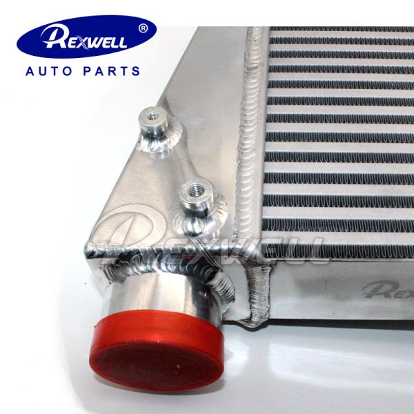 OE NO. 14461-3XN2A Intercooler Turbo Pequeno Para Nissan Urvan NV350 E26 E25 Garantida