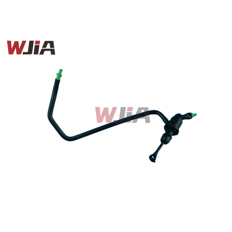 30610-1KM0B 30610-ED500 Clutch master cylinder Suitable for Nissan TIIDA L11 B17 C12 N10