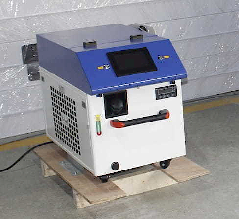 1500W MAX Water Cooled Mini Metal Portable Handheld Laser Welding Machine The Ultimate Solution for Welding Metals Au3tech Laser Head