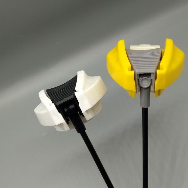 Versatile and Economical Aerosol Spray Trigger for Household Cleaning Products with Ergonomic Finger Rest