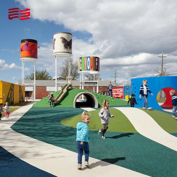 SCULPTURE of Outdoor Children's Playground Construction and Park Amusement Facilities