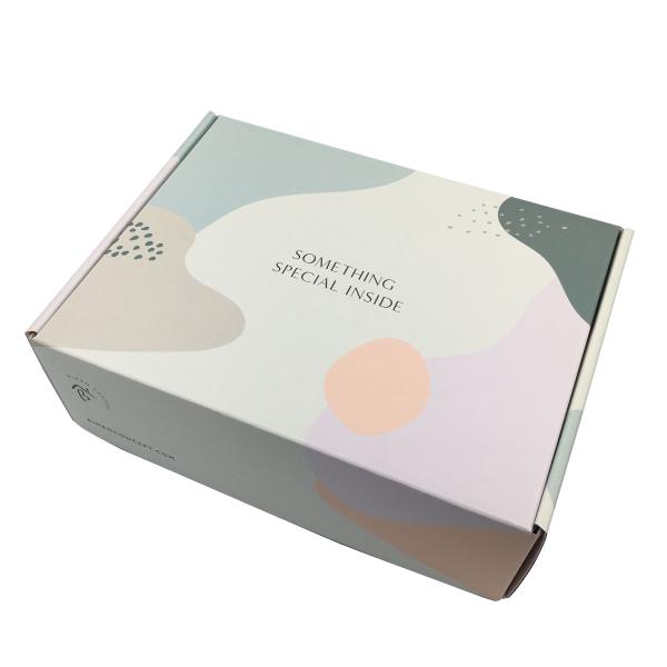 Shipping Corrugated Cardboard Gift Boxes Folding 4C Printed  300gsm C1S