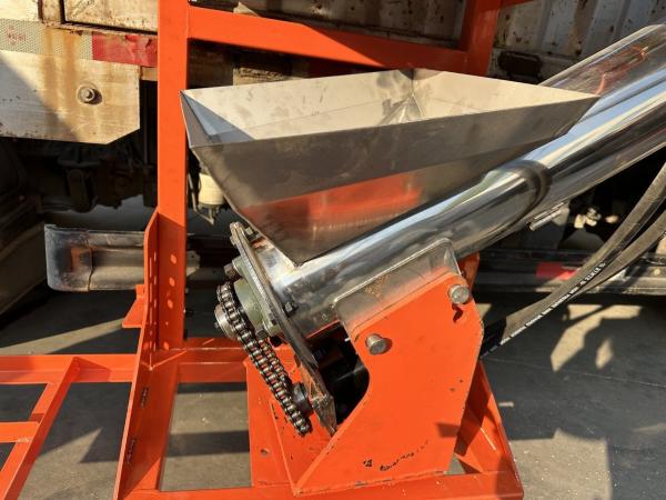 Hanging Hydraulic Fertilizer Equipment Quick Hitch for Agricultural