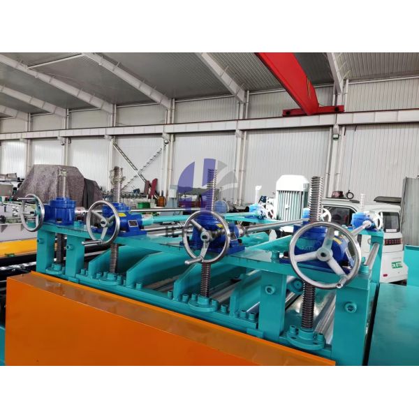 1.3M Stainless Steel Leveling Machine PLC Touch Screen Control for Industrial Sheet Metal Straightening