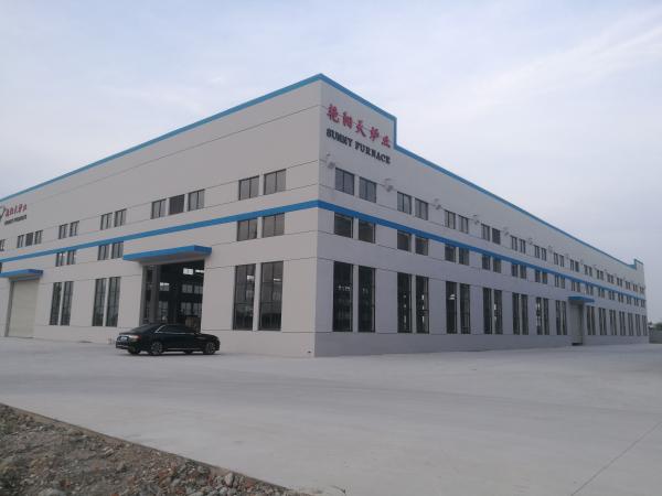 Heat Treatment Furnace For Glass Industry With Gas Fuel Advanced Technology
