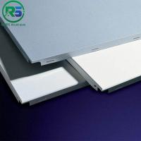 Le plafond en aluminium artistique de preuve saine de GV de la CE couvre de tuiles les panneaux de plafond en aluminium perforés uniques