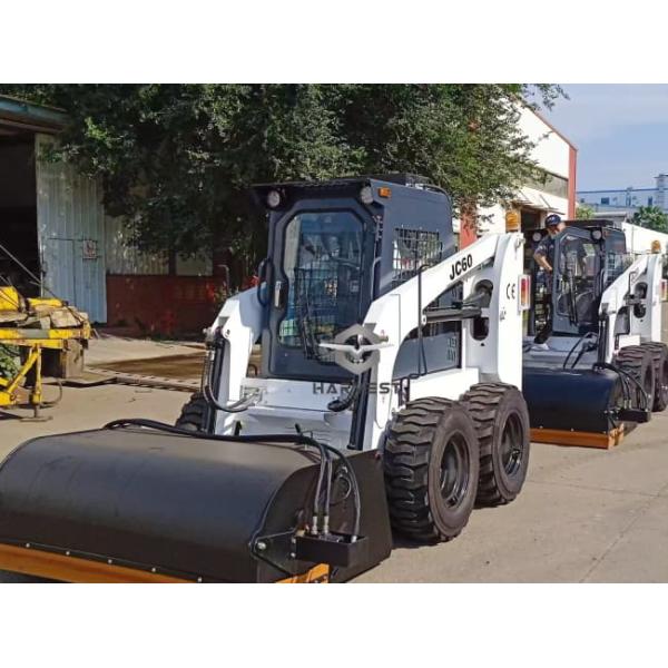 Mini cargador de dirección de patinaje con varios accesorios para la venta