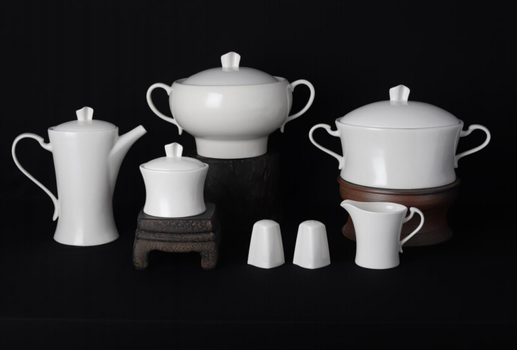new bone china - tea set /tea pot/sugar pot/creamer/tureen white glaze for daily used ceramics