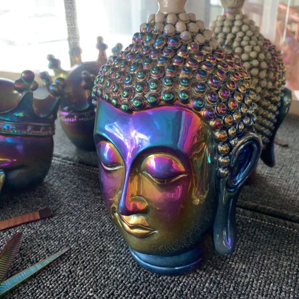 PVD Vacuum Plating Equipment For Ceramic Artware: Bright, Uniform Color Coating For Figurines And Sculptures