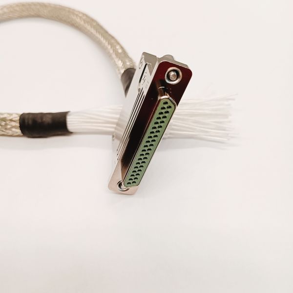ODM Rectangular Electrical Connectors 1.27mm 31 Pin Connectors 3A J30J-37ZKP-A