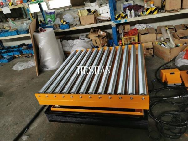 2023 Made In China Hydraulic Scissor Lift Roller Conveyor Lift Table